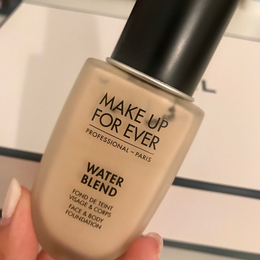 MAKE UP FOR EVER water blend foundation Y225